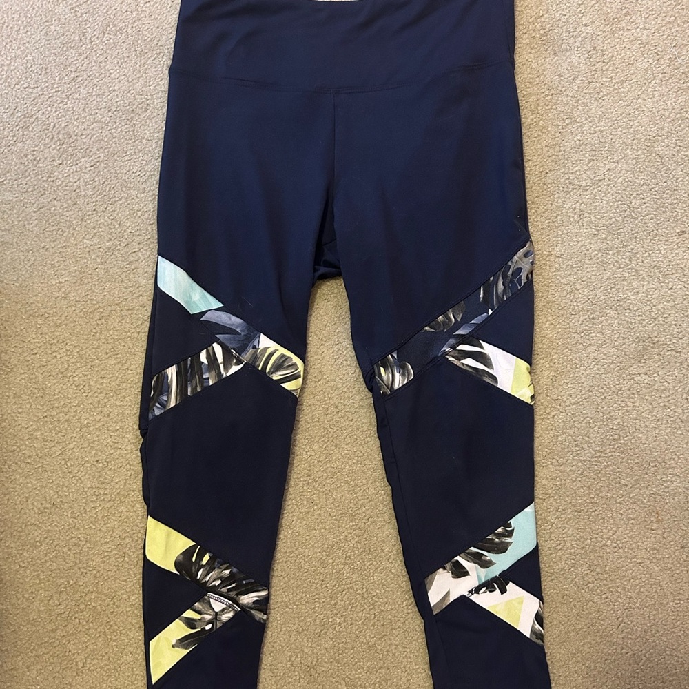 Balance Collection Navy Blue/Floral Capri Leggings With Mesh Detail